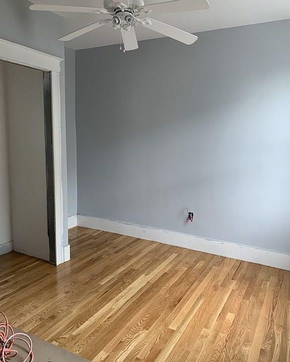 2nd image of 760 E 8th St #1