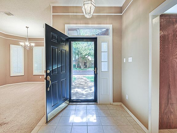 4th image of 10316 Knoxville Pl