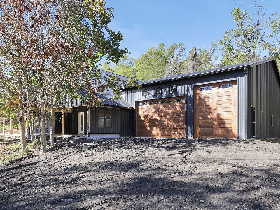 1st image of 1211 Sheridan Dr