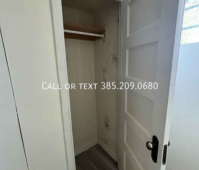 332 N 300 E — Photo 13