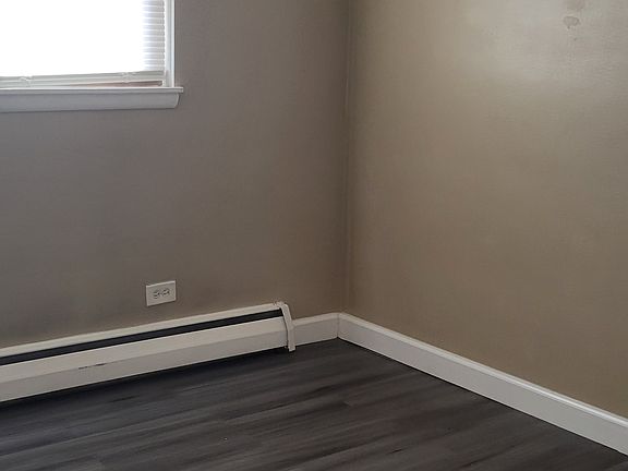 2nd image of 570 Drom Ct #A