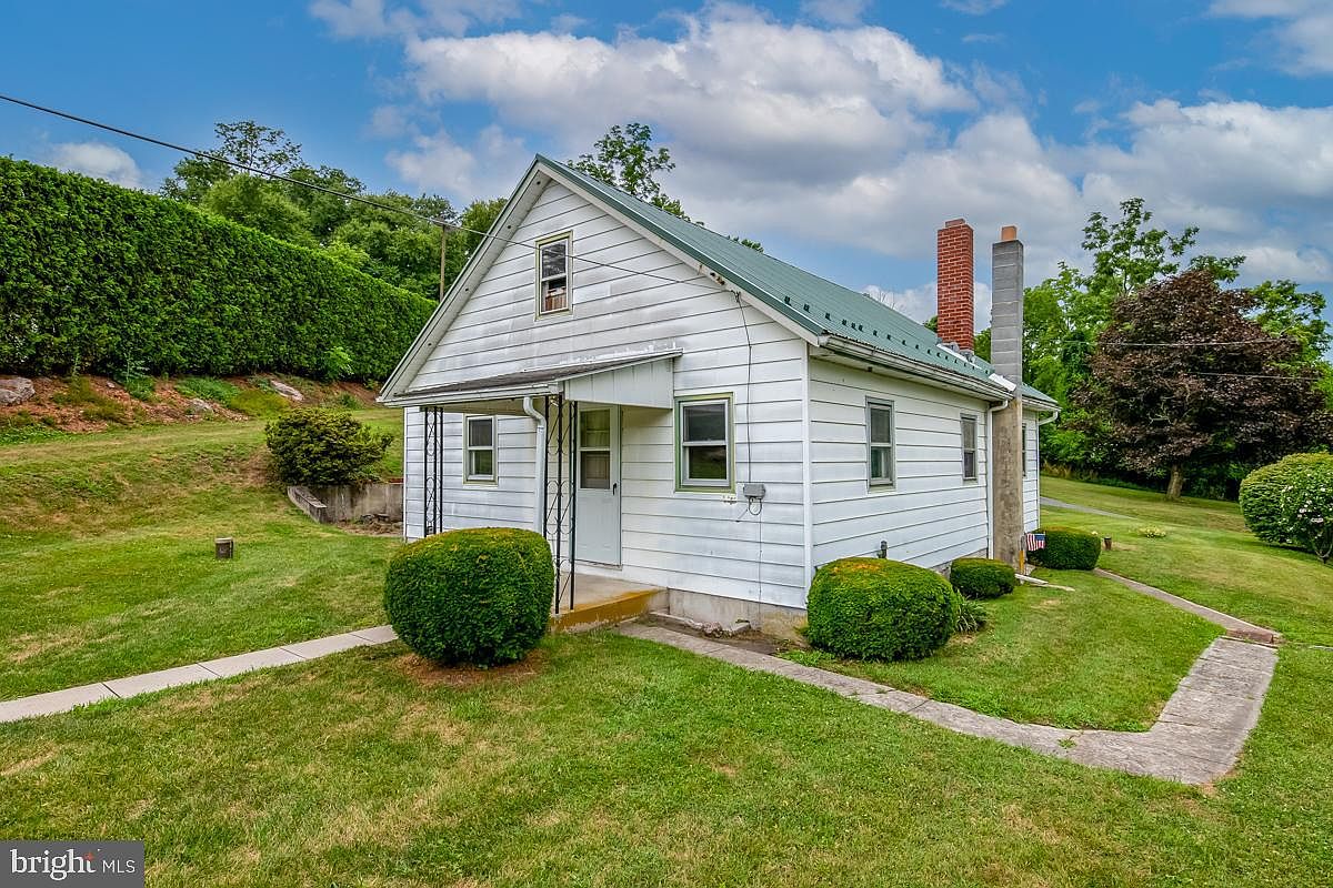 2115 Old Lancaster Pike, Reinholds, PA 17569 | Zillow