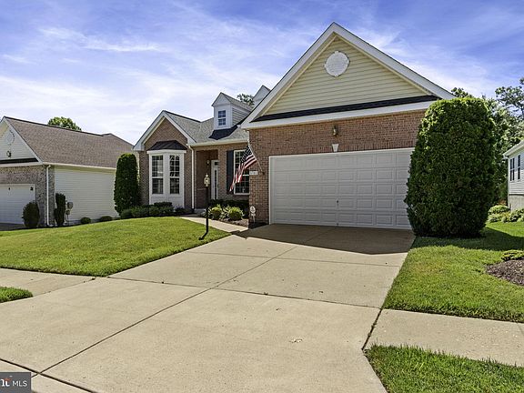 2nd image of 3780 Russett Maple Ct
