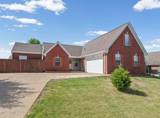 1599 Madison Cv, Southaven, MS 38671