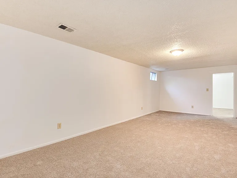 16176 E Bates Dr — Photo 25