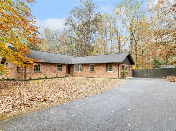 304 Dogwood Cir, La Fayette, GA 30728