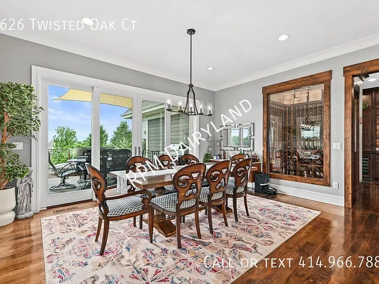 1626 Twisted Oak Ct — Photo 15