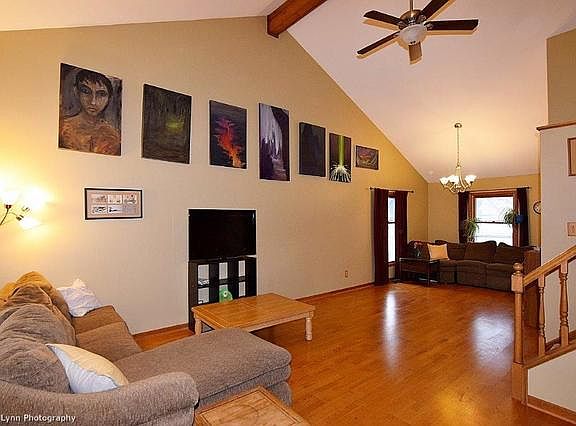 2nd image of 860 Hearthstone Ct