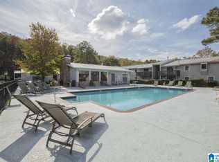 404 Woodland Vlg #404, Birmingham, AL 35216