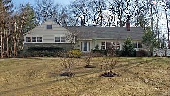 1st image of 195 Hartshorn Dr