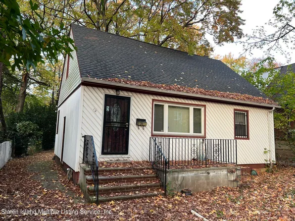 131 Roff St, Staten Island, NY 10304