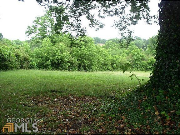 3rd image of 3843 Gainesville Hwy