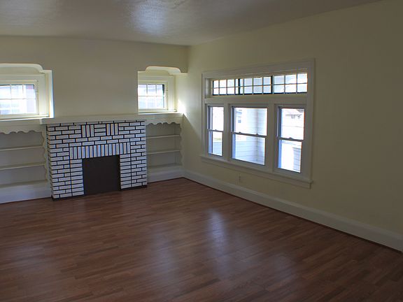 3rd image of 12607 Cooley Ave