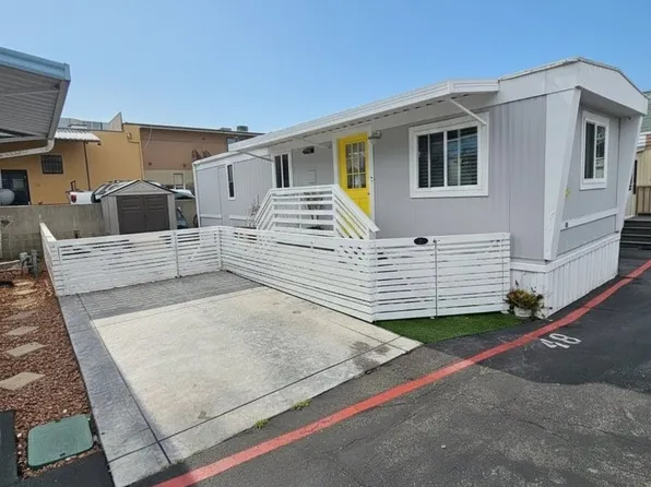 531 Pier Ave Space 48, Hermosa Beach, CA 90254