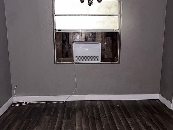 4th image of 3405 Rogers Dr