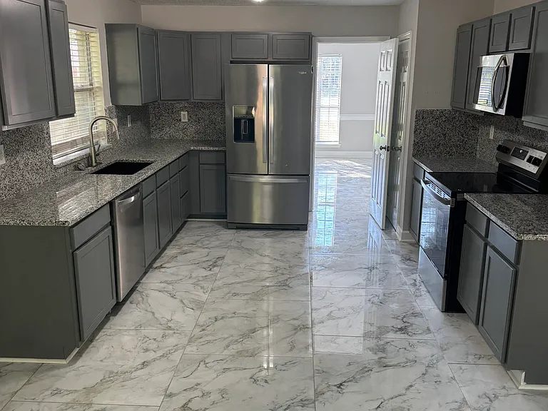 2911 Katy Ln — Photo 5