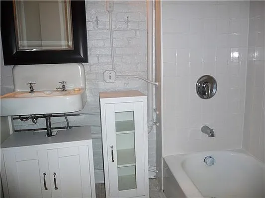 Rented by Maz Group NY | media 14