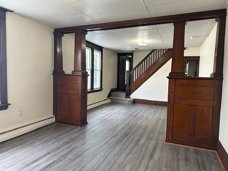154 E Conestoga St — Photo 3