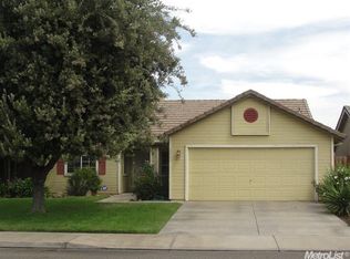 2425 Morrill Rd, Riverbank, CA 95367