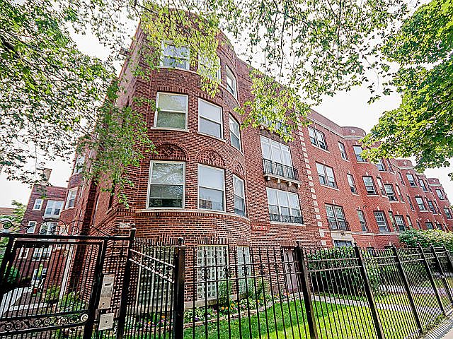 1st image of 5953 N Winthrop Ave APT 3W
