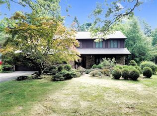 1651 Saunders Dr, Wooster, OH 44691