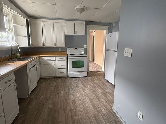 5th image of 2401 7th Ave