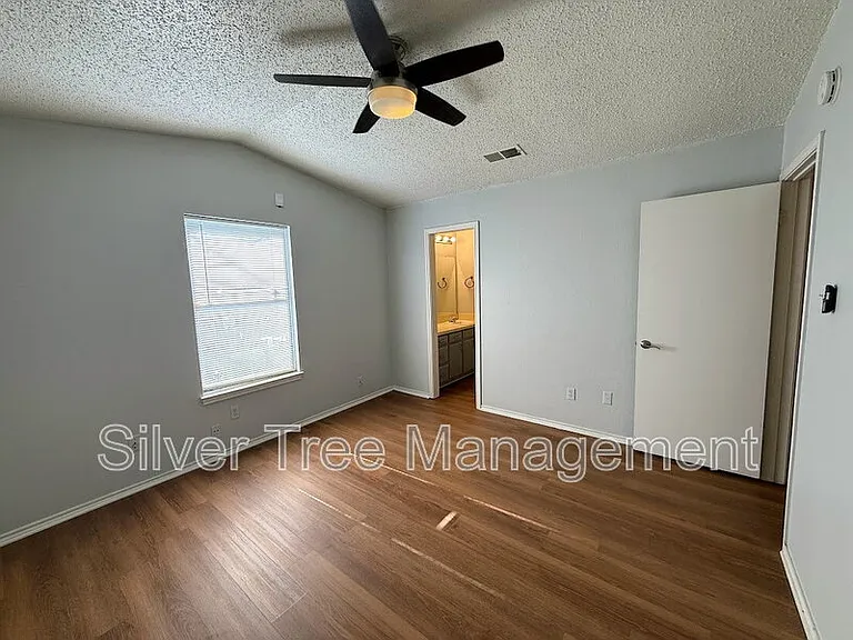 6847 S Creek Dr — Photo 21