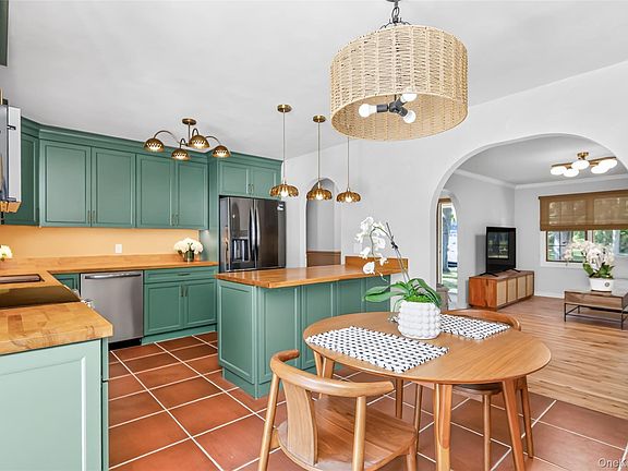 2nd image of 18 Lovell Road