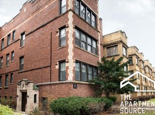 318 Lee St APT 3, Evanston, IL 60202