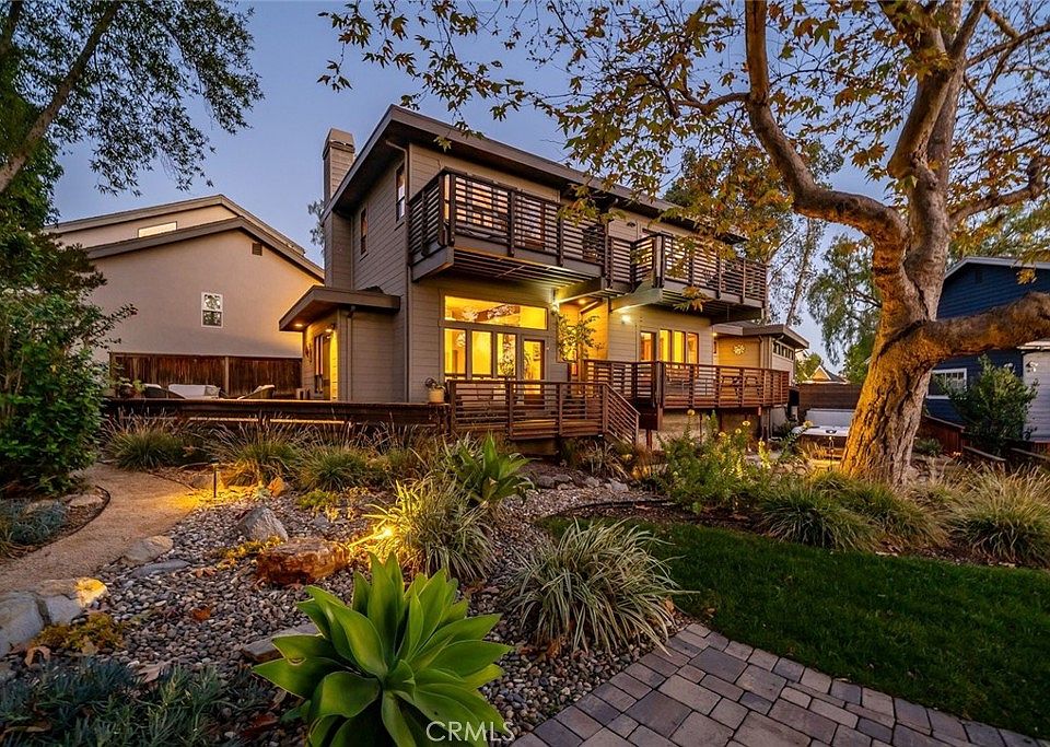 1st image of 3379 Barranca St