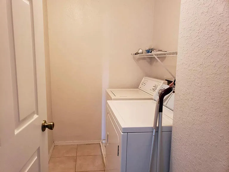 16381 Enclave Village Dr — Photo 10
