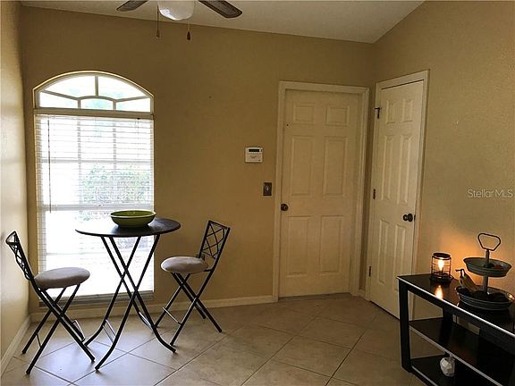 3rd image of 5916 Hillside Heights Dr
