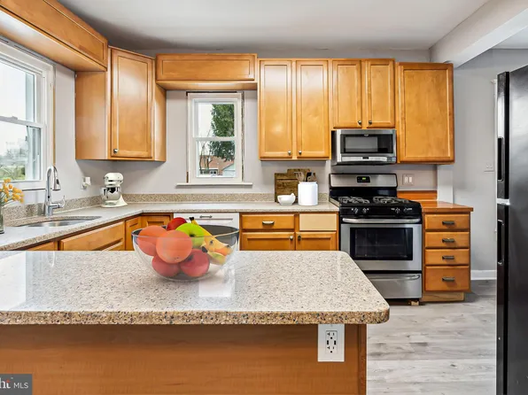 4009 Shiloh Ave, Hampstead, MD 21074