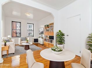 160 Waverly Pl APT 19, New York, NY 10014