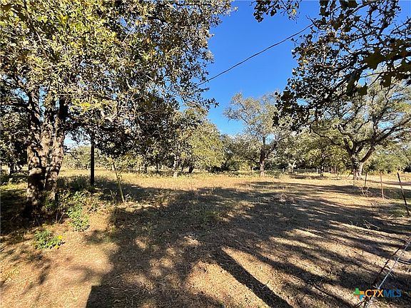 5th image of 389 Hausmann Rd