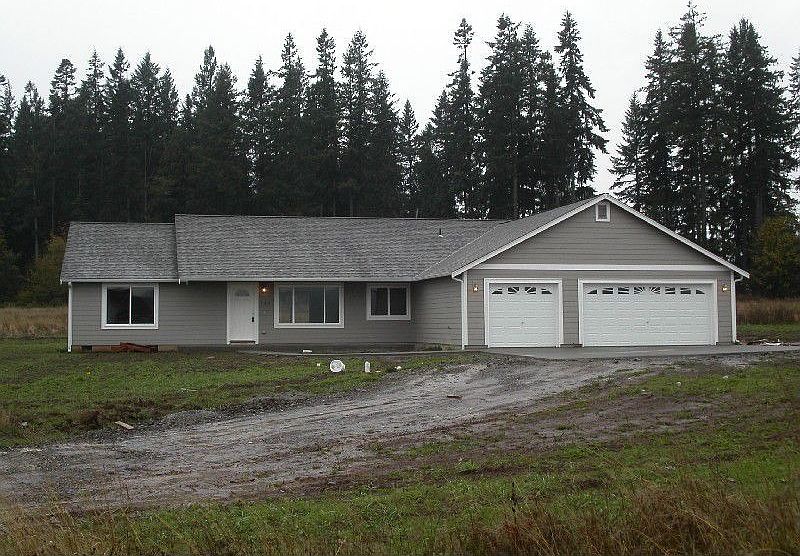 1st image of 143 Rainier Dr