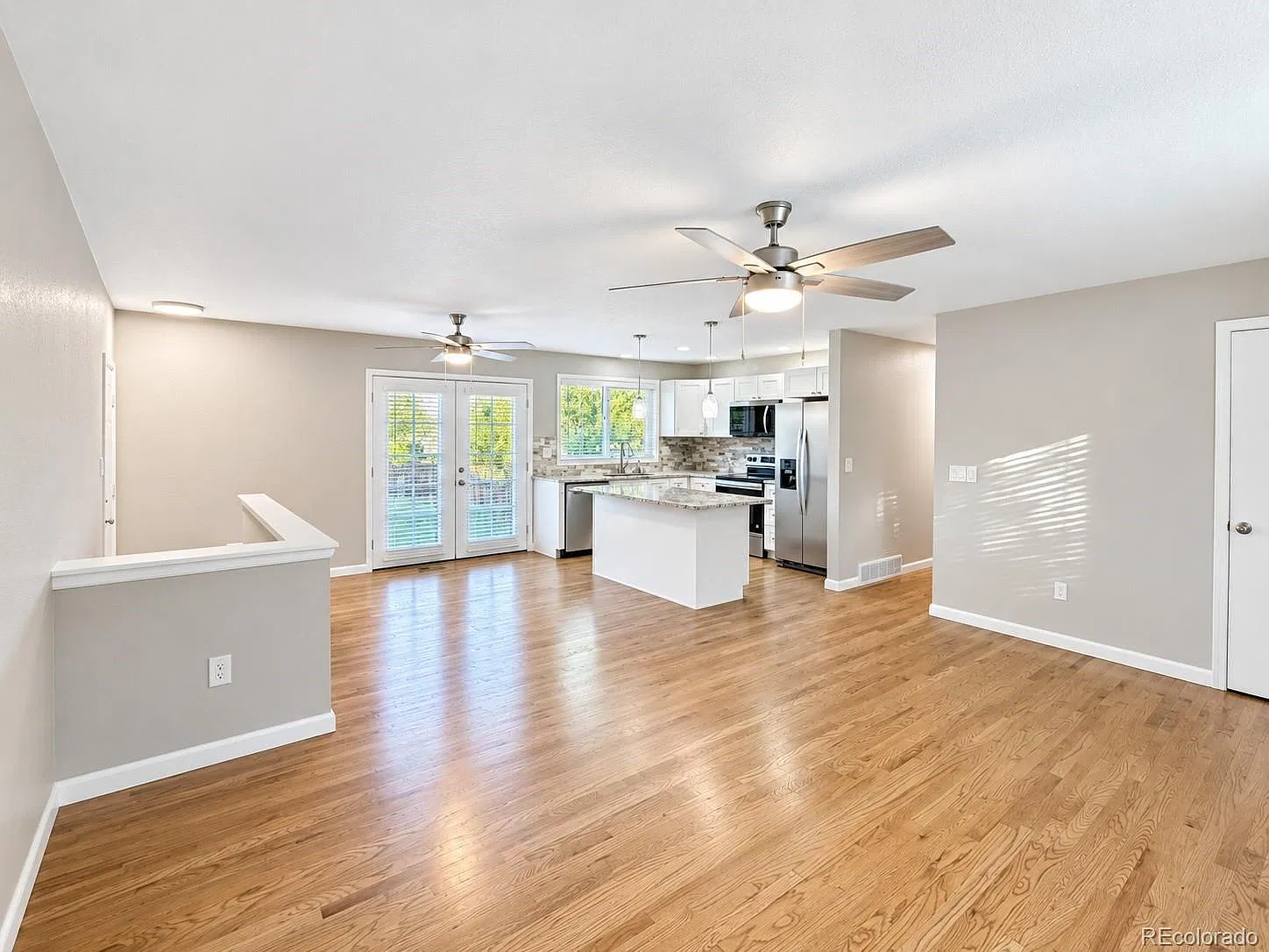 4 bed, 2.0 bath, 1814 sqft, $3,400 — Photo 3