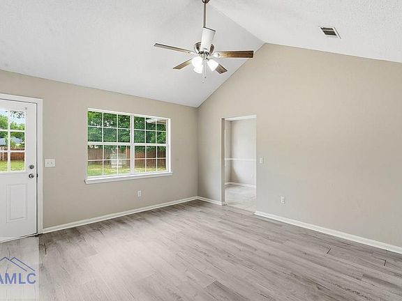5th image of 52 Pheasant Way