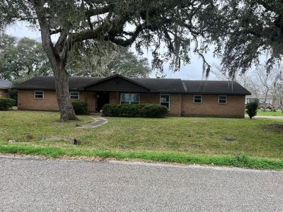 1107 Hallie St, Sweeny, TX, 77480
