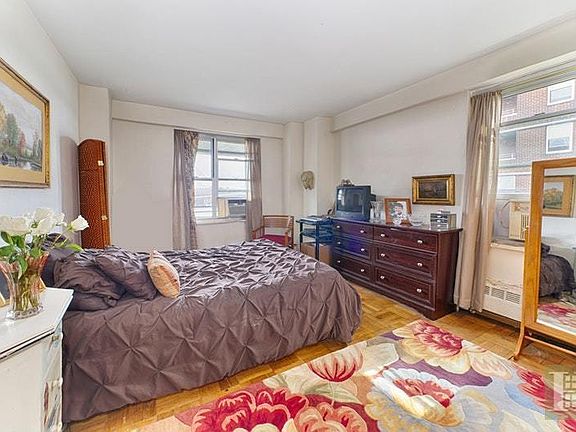 4th image of 570 Grand St #L1507