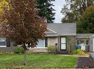 1826 Dorchester Ave, Kalamazoo, MI 49001