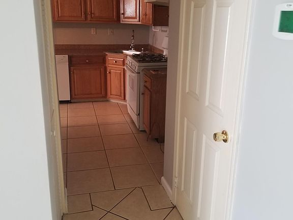 5th image of 101 Vaughan Dr