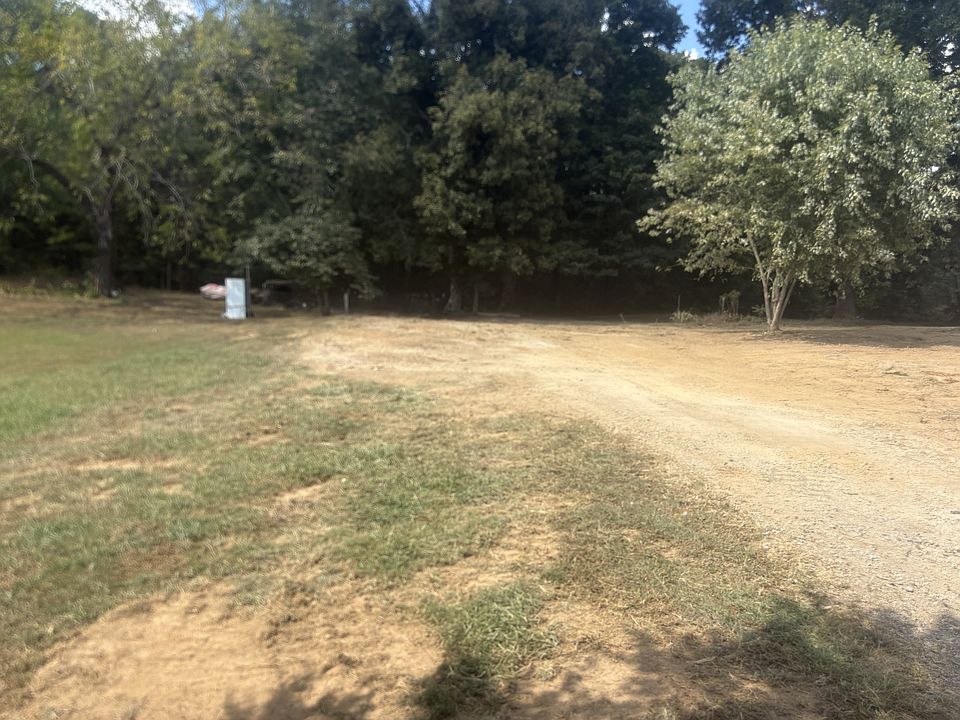 2nd image of 6944 Minor Hill Hwy