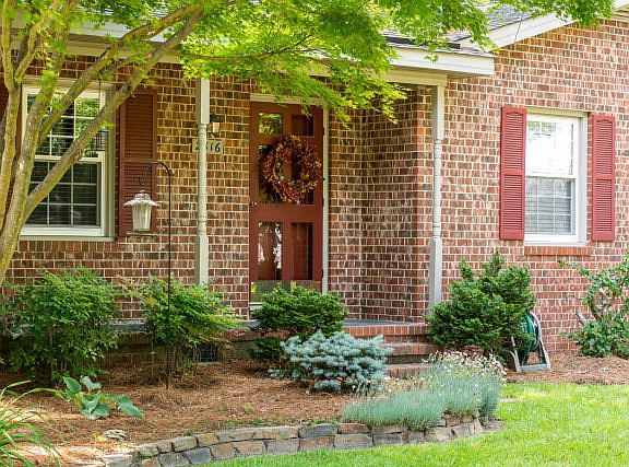 2nd image of 2816 Berkley Dr