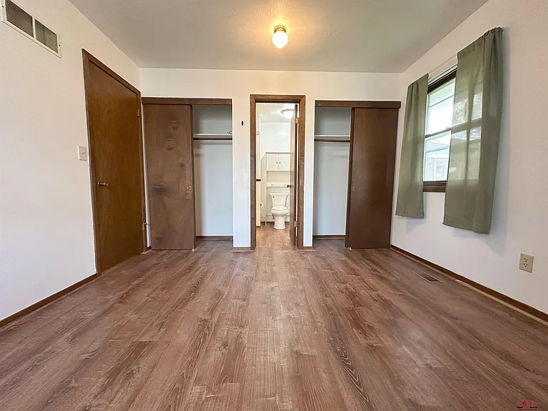 7130 Walker Ave — Photo 13