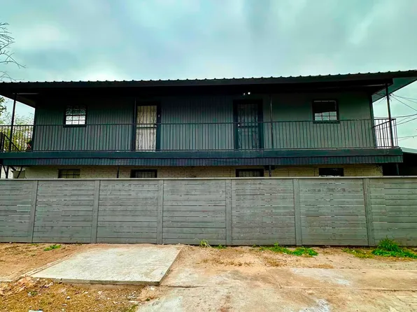 3301 Garfield St, Laredo, TX 78043