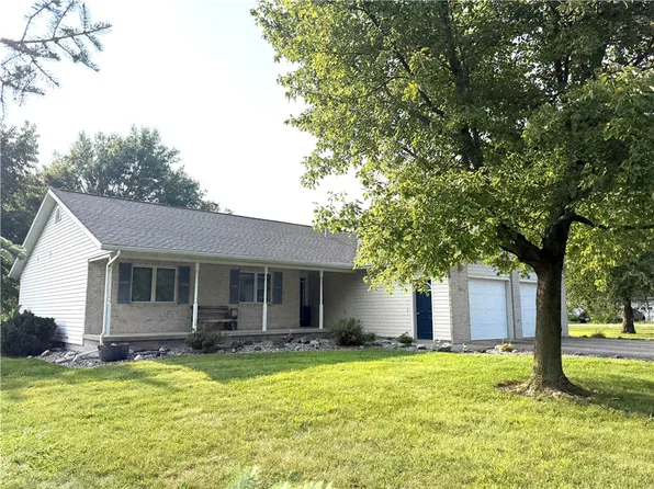 502 S Johnson St, Rankin, IL 60960