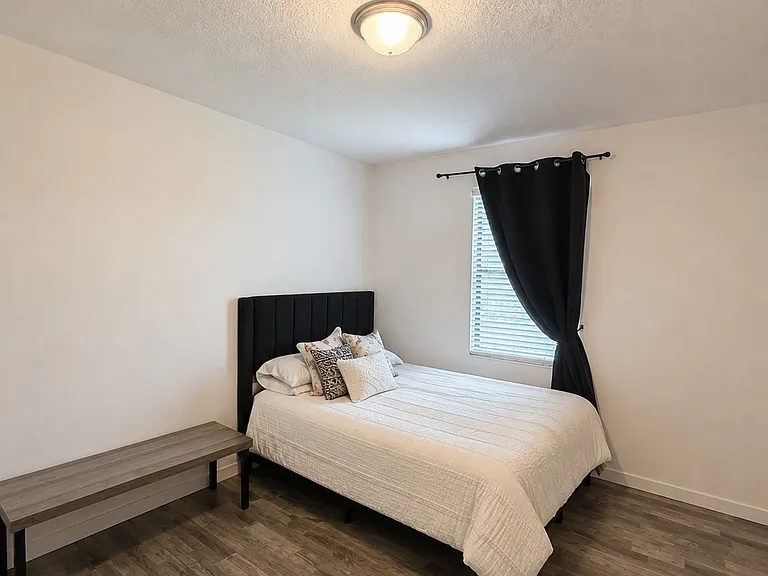 Second floor: Bedroom with closet #2