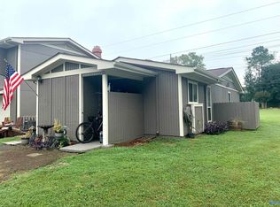 402 Summerview Dr, Madison, AL 35758