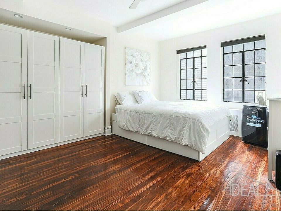 1st image of 5 Tudor City Pl APT 1323